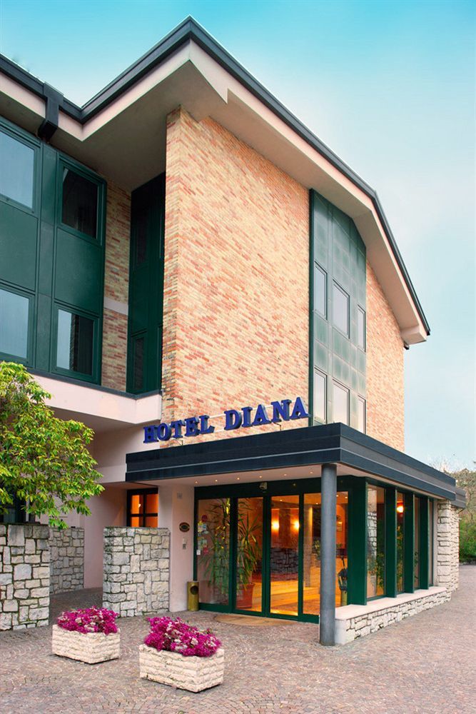 Hotel Diana Valdobbiadene Exterior photo